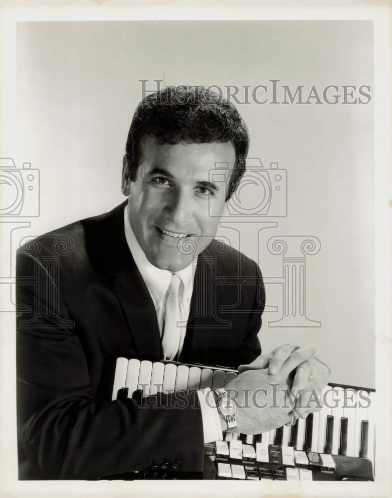 1963 Press Photo Accordionist Dick Contino - hpp13350- Historic Images