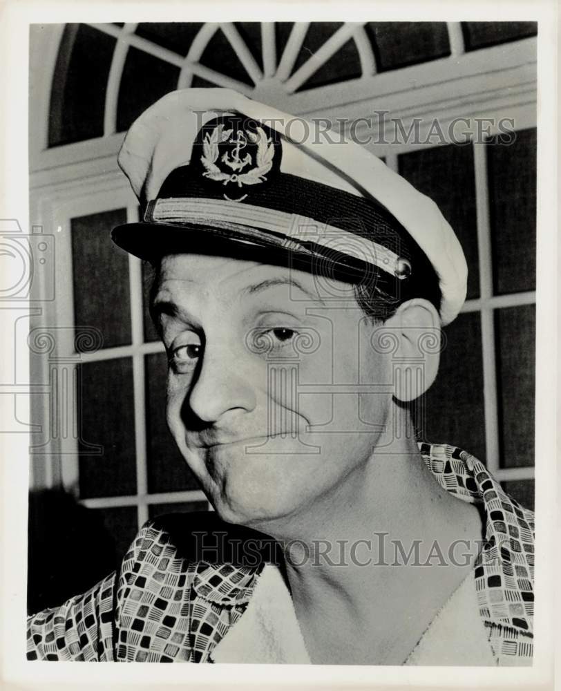 1959 Press Photo Hans Conried, dancer, stars in &quot;A Taste of Champagne.&quot;- Historic Images