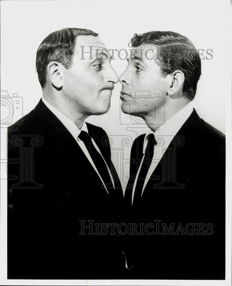 1967 Press Photo Las Vegas comedians Pepper Davis and Tony Reese. - hpp15040- Historic Images