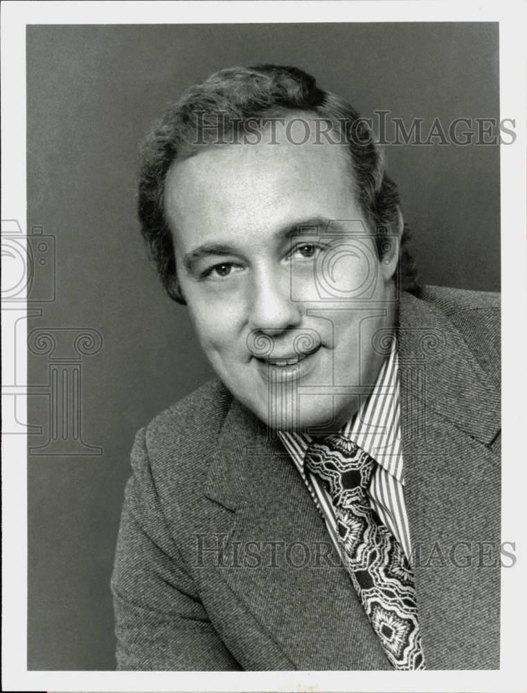 1975 Press Photo Steve Bell, anchor on &quot;Good Morning America,&quot; on ABC Television- Historic Images