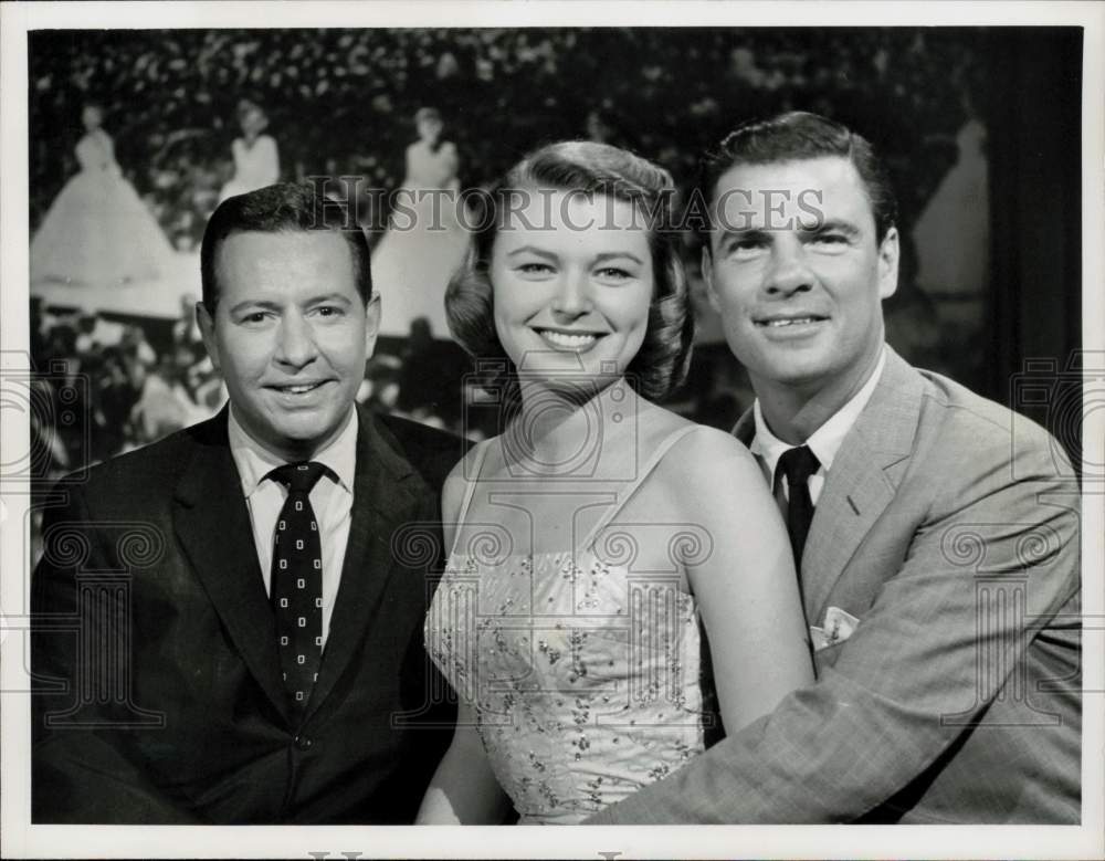 1959 Press Photo Douglas Edwards, Marilyn Van Derbur &amp; Bert Parks on CBS.- Historic Images