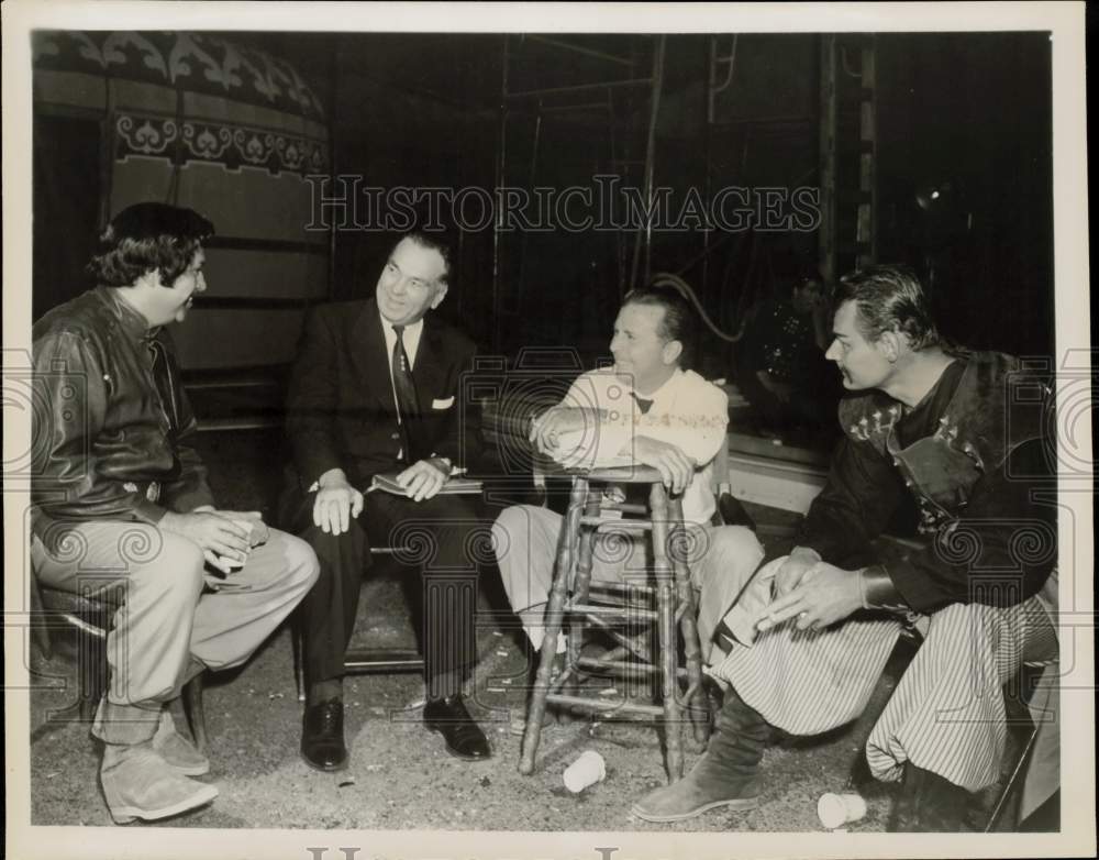 1957 Press Photo Carroll Righter, Pedro Armendariz, Dick Powell &amp; Leo Gordon.- Historic Images