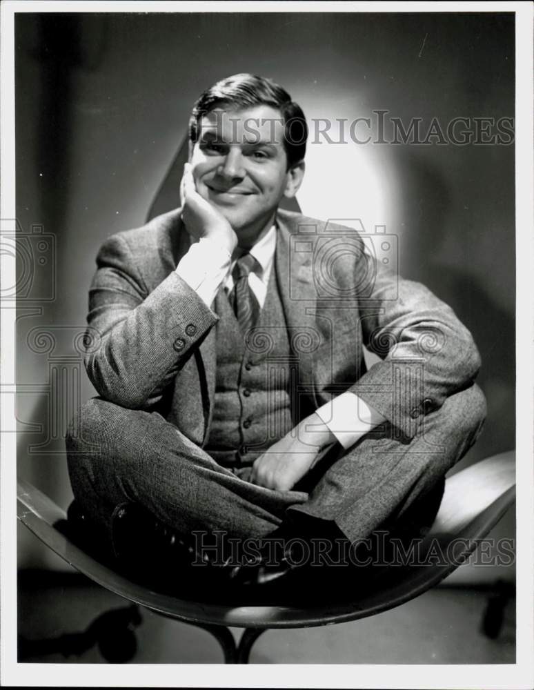 1966 Press Photo Dick Kallman, Star of &quot;Half a Sixpence&quot; Play - hpp17707- Historic Images