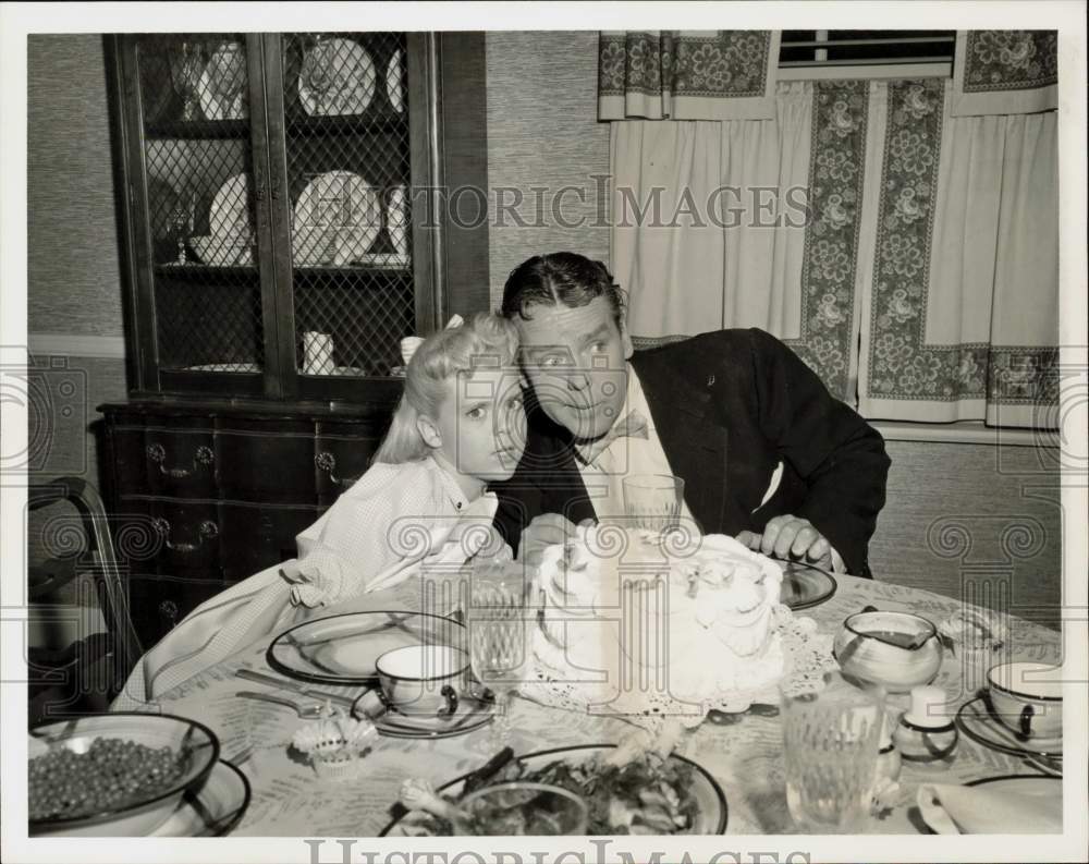 1957 Press Photo Ann Barnes &amp; Arthur Lake on &quot;Blondie&quot;, NBC-TV - hpp21839- Historic Images