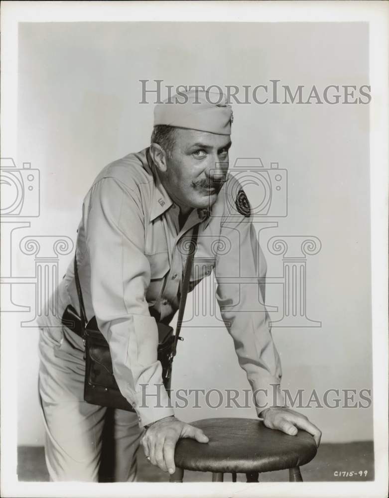 1958 Press Photo Actor Keenan Wynn as Military Man - hpp22290- Historic Images