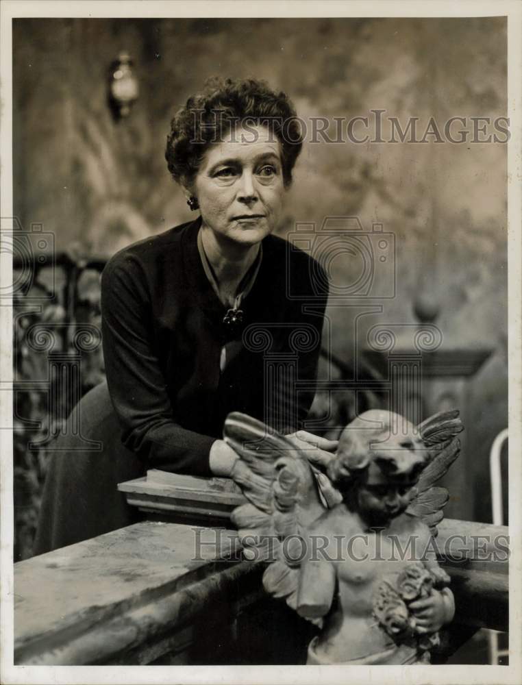 1956 Press Photo Actress Eva Le Gallienne - hpp22363- Historic Images