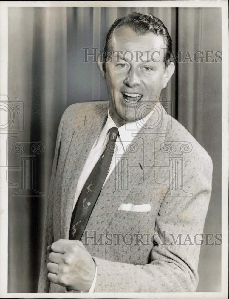 1955 Press Photo Singer Vaughn Monroe on The Vaughn Monroe Show - hpp22423- Historic Images