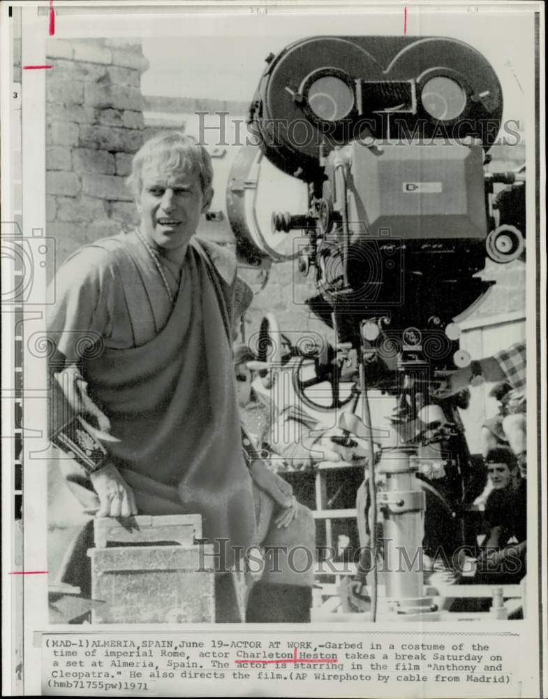 1971 Press Photo Actor Charlton Heston on &quot;Anthony and Cleopatra&quot; Movie Set- Historic Images