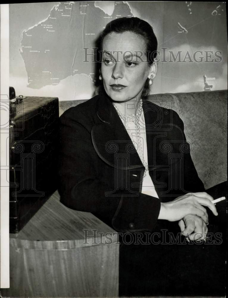 1955 Press Photo Actress Faye Emerson - hpp22998- Historic Images