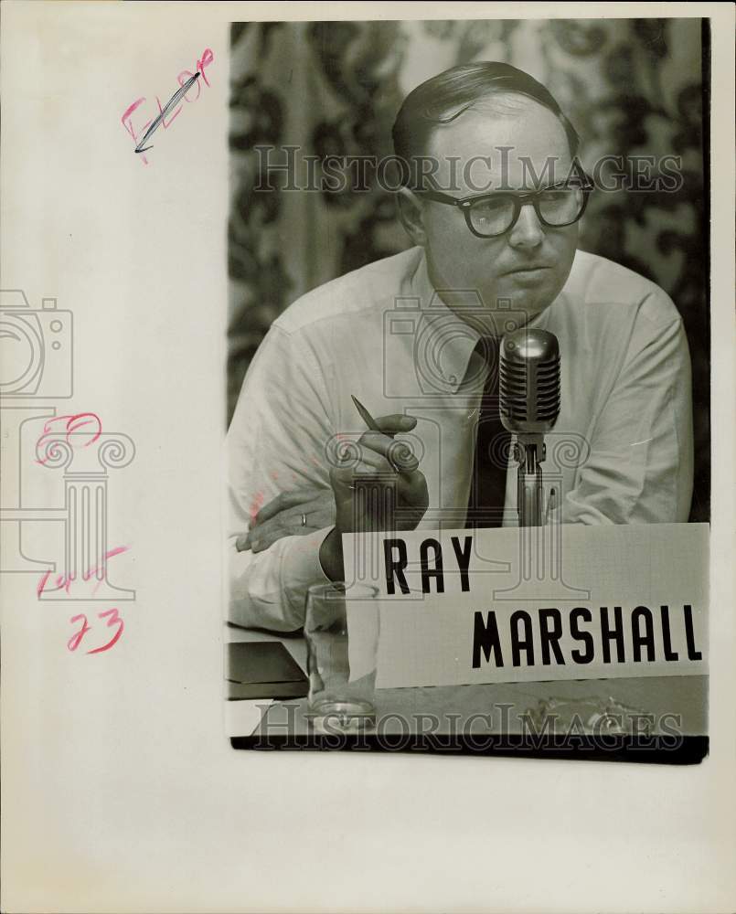 1968 Press Photo Dr. Ray F. Marshall, United States Secretary of Labor- Historic Images