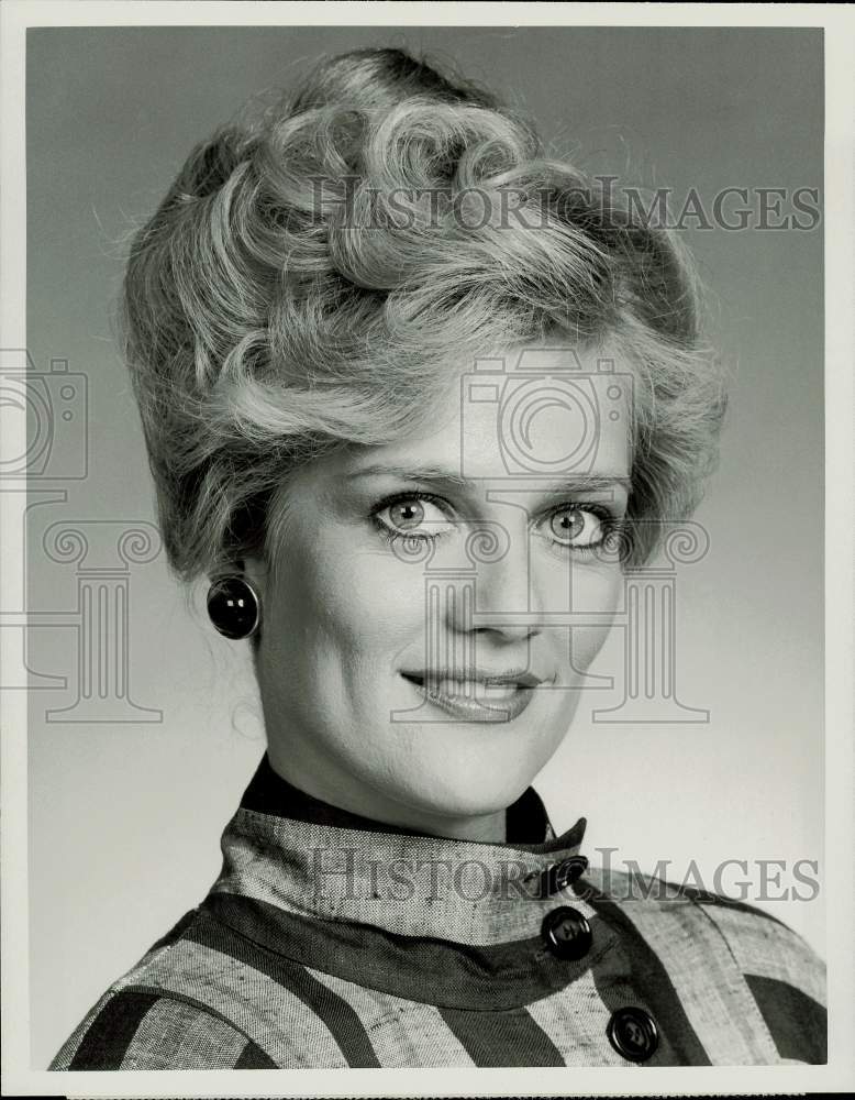 1983 Press Photo Actress Martha Smith in &#39;&#39;Scarecrow And Mrs. King&quot; - hpp23591- Historic Images