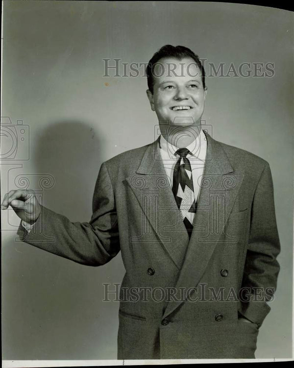 1956 Press Photo Actor Scat Powell - hpp23686 - Historic Images