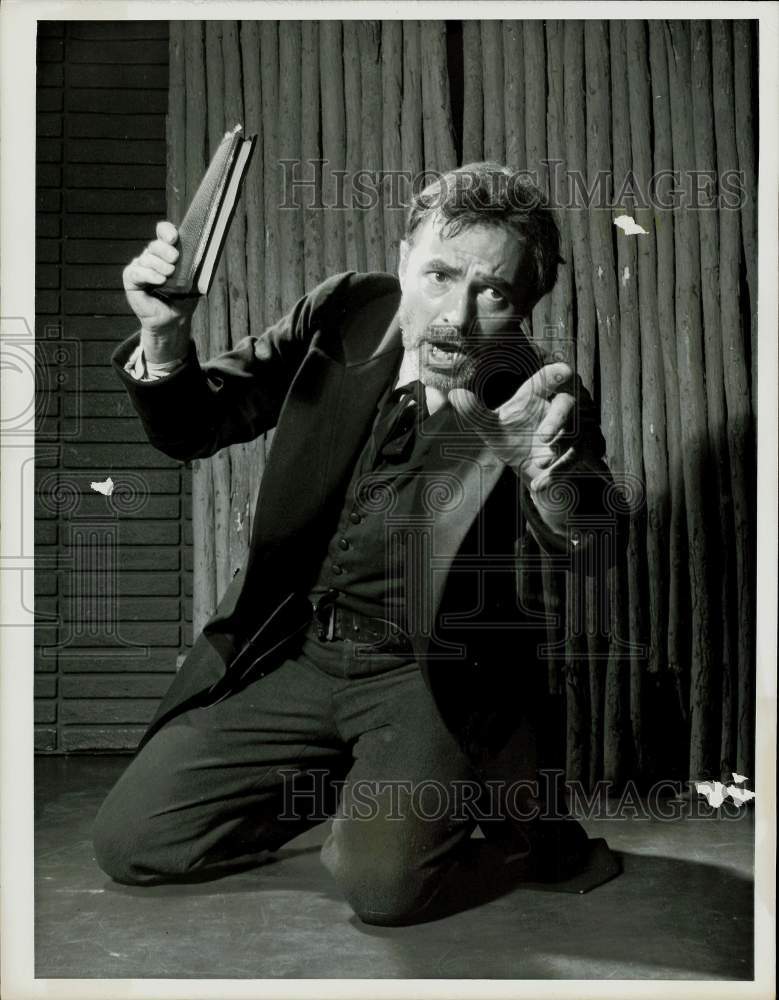 1960 Press Photo Actor James Mason in &quot;John Brown&#39;s Raid&quot; - hpp25442- Historic Images