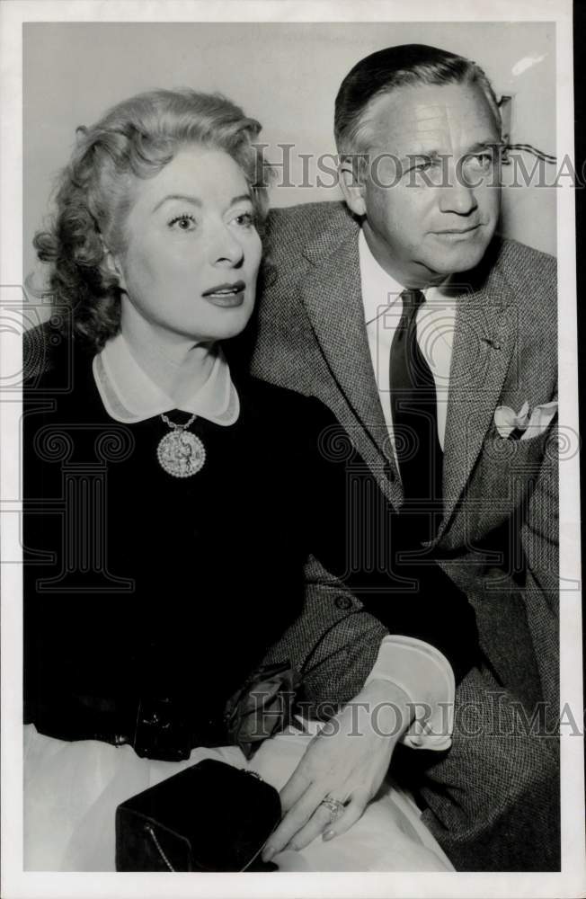 1955 Press Photo Actress Greer Garson &amp; Director Mervyn LeRoy Visit Houston- Historic Images