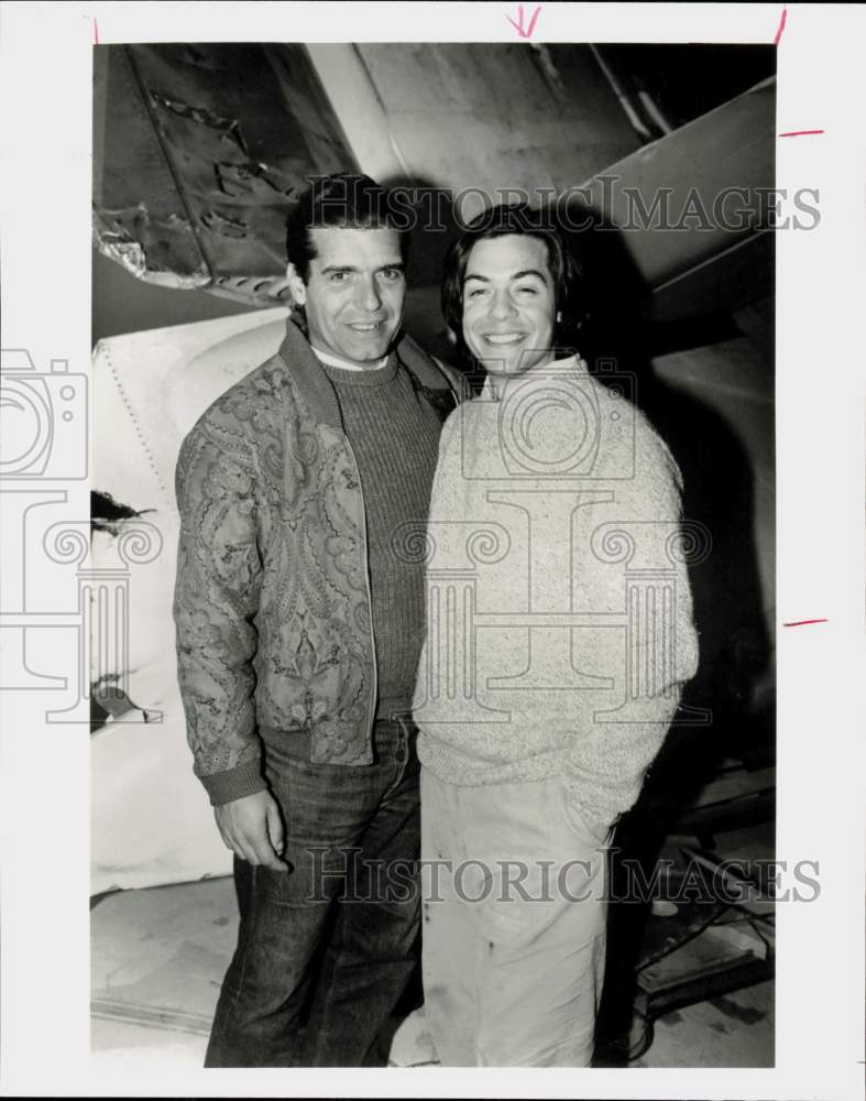 1992 Press Photo Carlitos Paez and Actor Bruce Ramsay - hpp26462- Historic Images