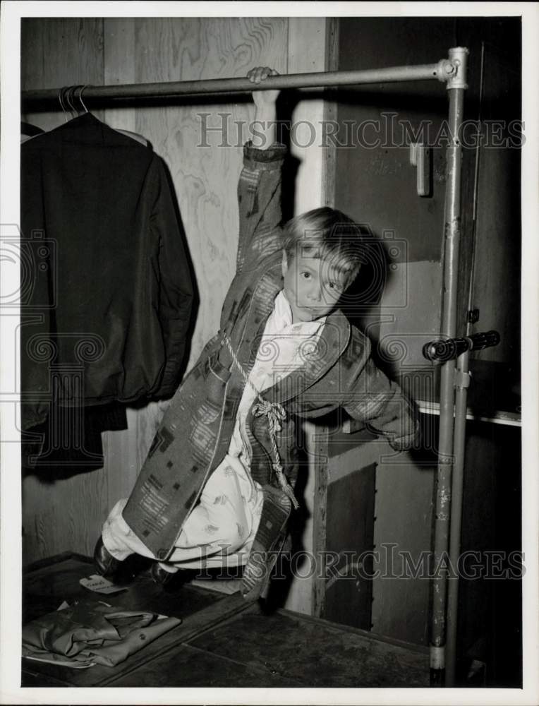 1958 Press Photo Actor Jon Provost - hpp26549- Historic Images