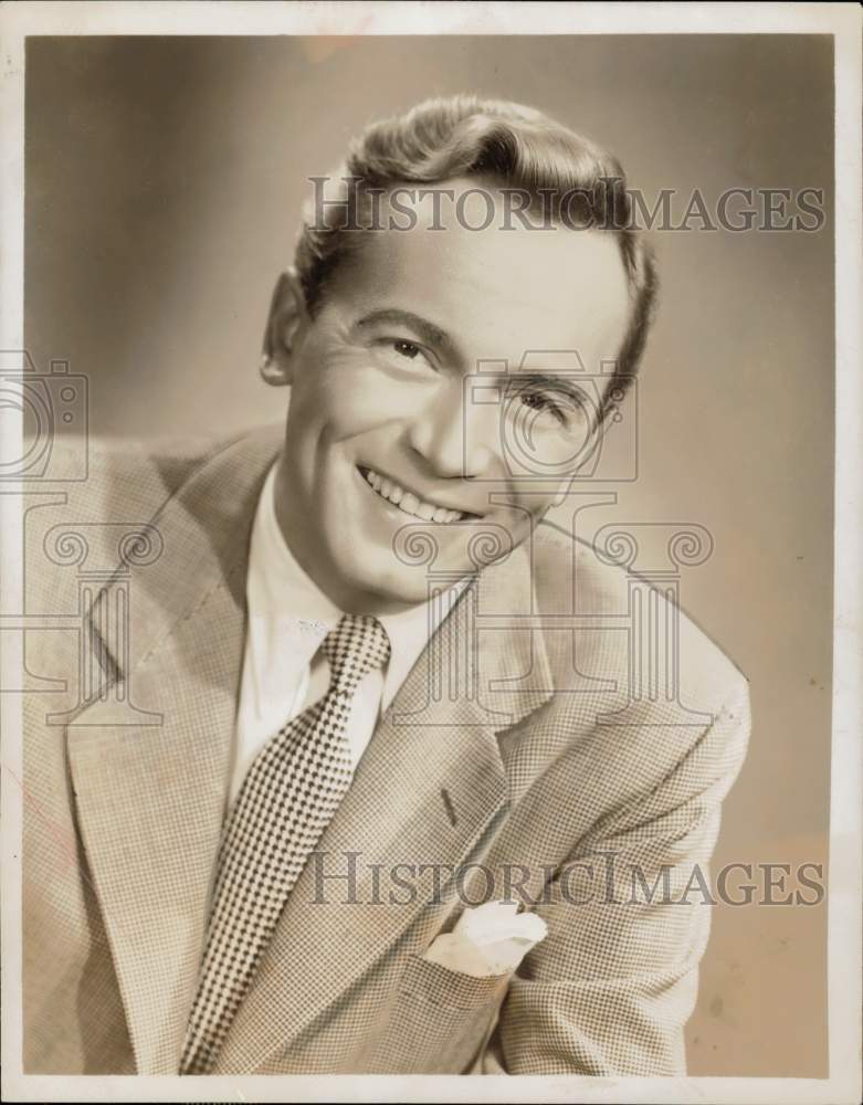 1951 Press Photo Johnny Johnston of the &quot;Johnny Johnston Show.&quot; - hpp26866- Historic Images