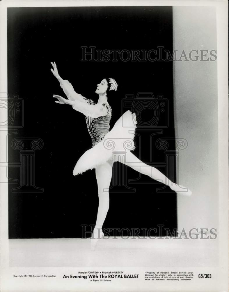 1965 Press Photo Margot Fonteyn dances in &quot;An Evening with the Royal Ballet.&quot;- Historic Images