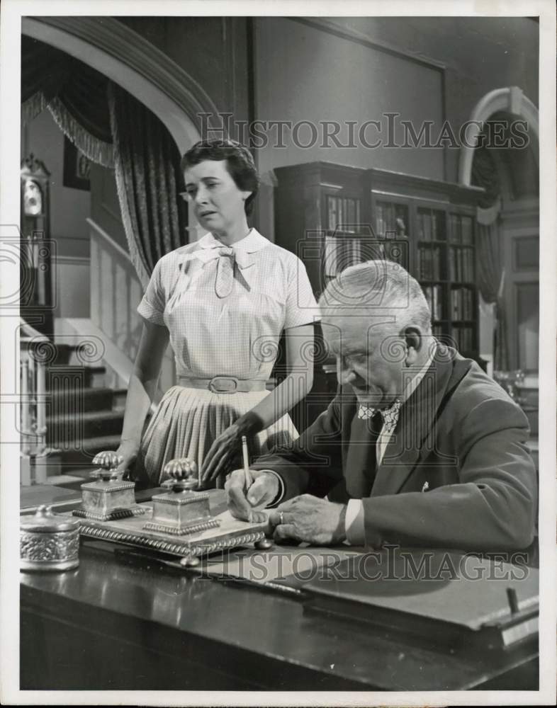 1956 Press Photo John Litel &amp; Teresa Wright on &quot;Star Stage&quot; - hpp27080- Historic Images