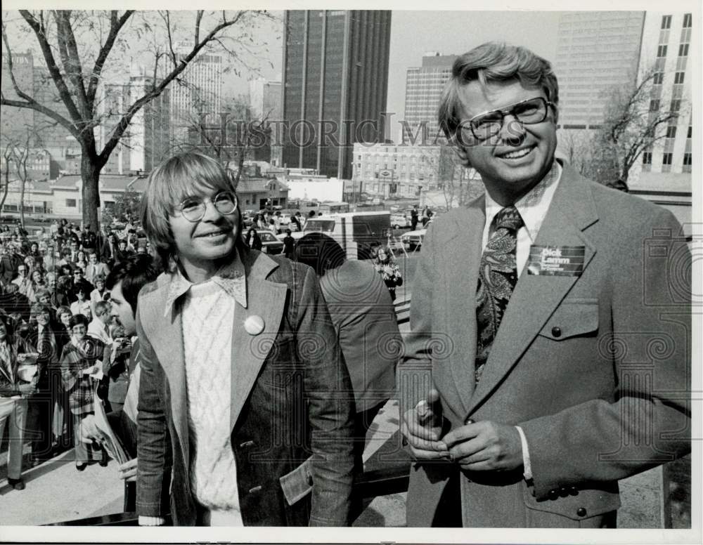 1974 Press Photo Governor-Elect Richard Lamm &amp; Singer John Denver in Denver- Historic Images