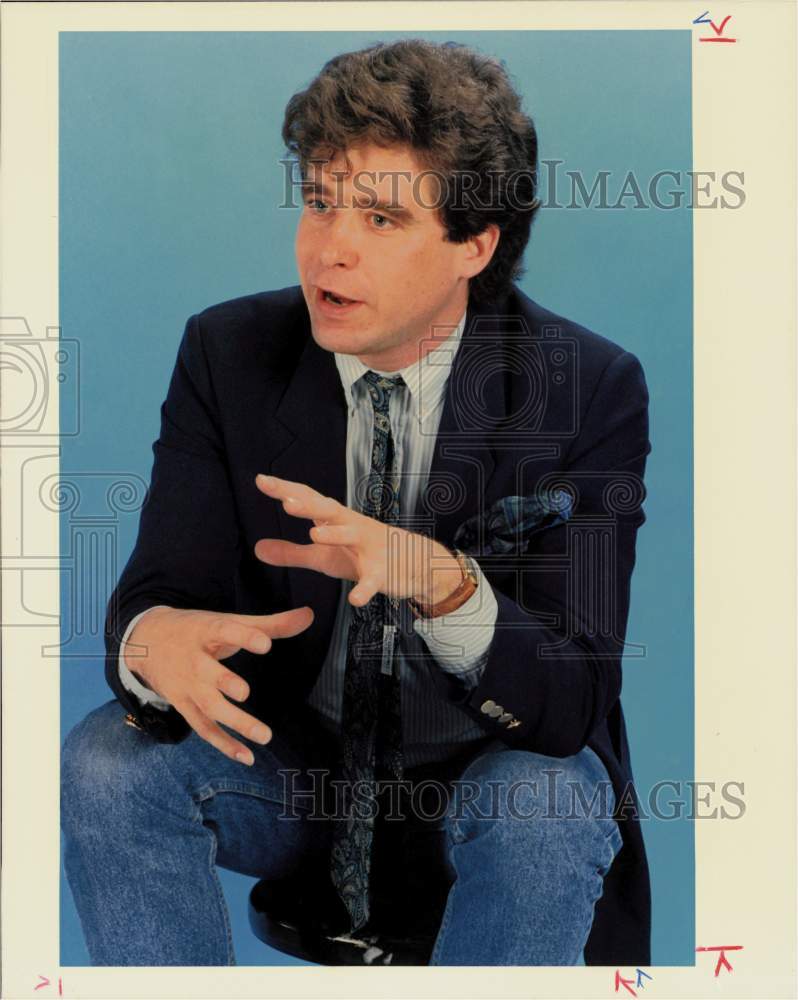 1988 Press Photo Jay McInerney, Author of &quot;Bright Lights, Big City&quot; - hpp27852- Historic Images