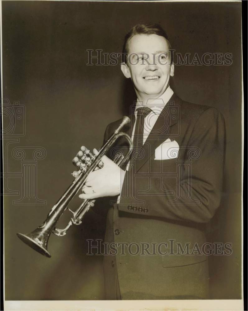 1951 Press Photo Musician &amp; Conductor Bobby Sherwood - hpp27885- Historic Images