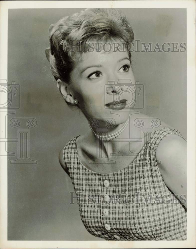 1959 Press Photo Shari Lewis, Puppeteer and Ventriloquist - hpp28453- Historic Images