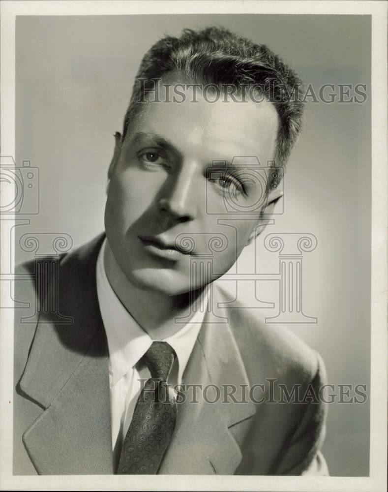 Press Photo Richard C. Hottelet, Reporter on &quot;The CBS Morning News&quot; - hpp28462- Historic Images