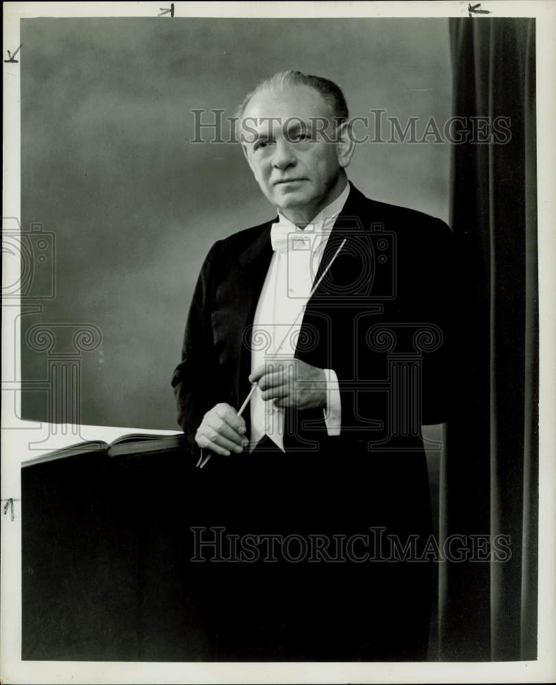 1966 Press Photo Walter Herbert, Houston Grand Opera General Director, Conductor- Historic Images