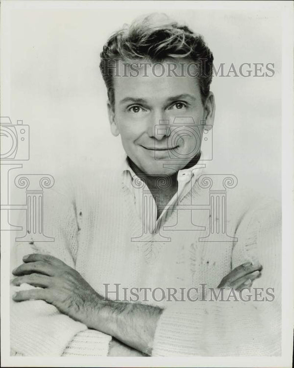 Press Photo Bob Mackie, Designer of Women's Fashions - hpp29003 ...