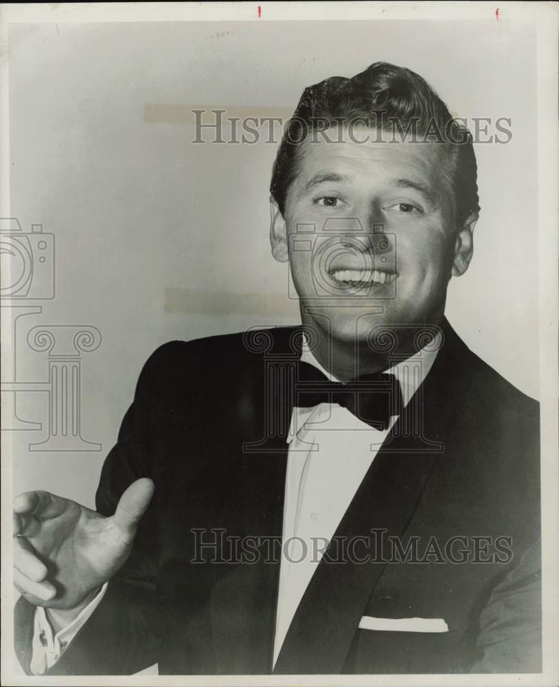 1955 Press Photo Actor-Singer Gordon MacRae - hpp29088- Historic Images