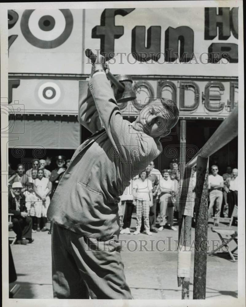 1957 Press Photo Actor David Wayne in &quot;Suspicion&quot; - &quot;Heartbeat&quot; Drama- Historic Images