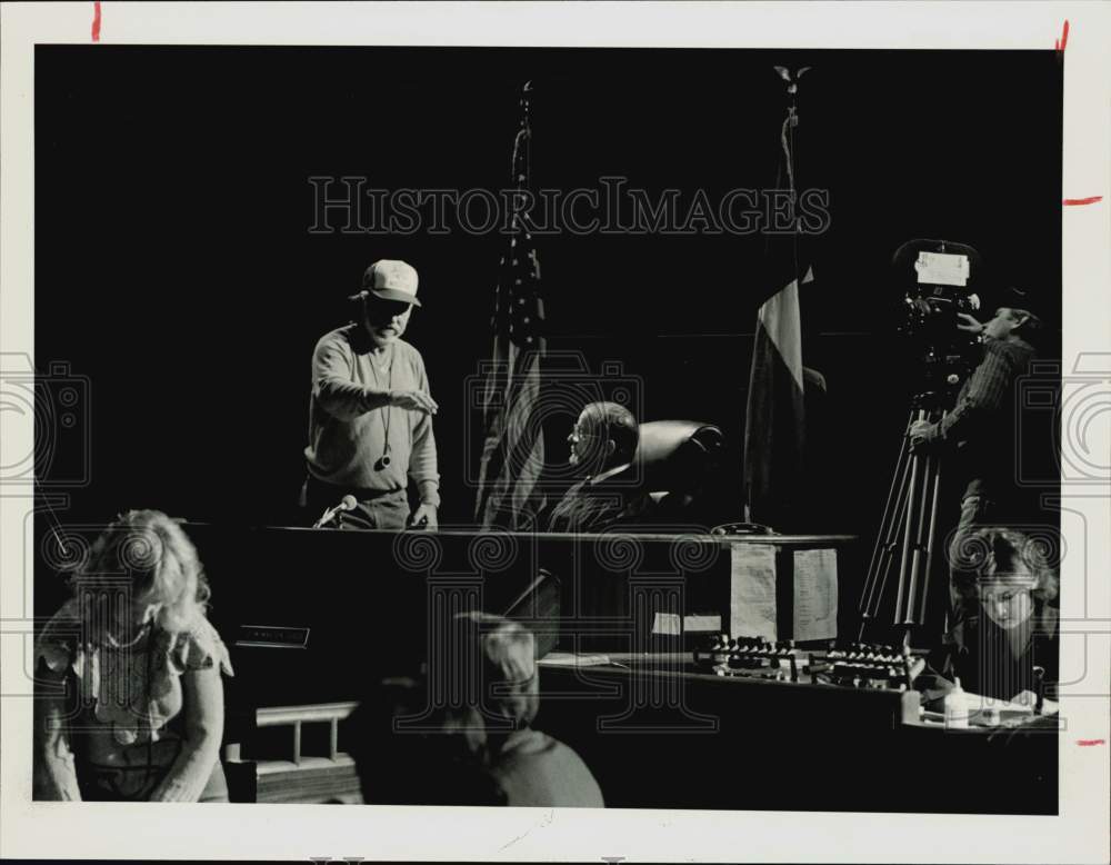 1984 Press Photo McMaster Gets Instruction from Producer Donald McLendon- Historic Images