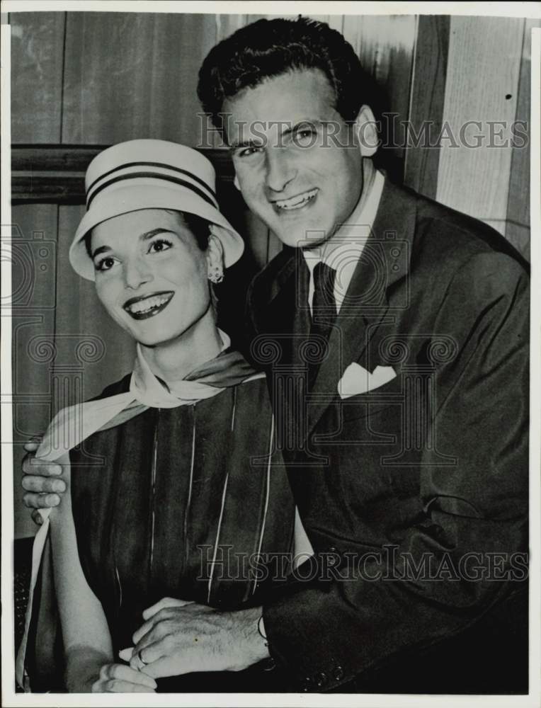 1957 Press Photo Actress Elsa Martinelli, Count Franco Mancinelli Scotti in Rome- Historic Images