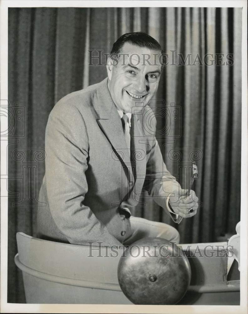 1957 Press Photo Ted Mack, Host of &quot;Original Amateur Hour&quot; - hpp30550- Historic Images