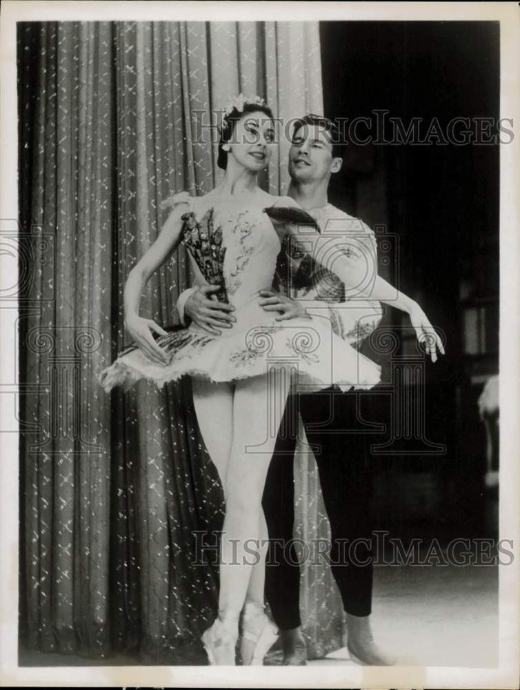 1957 Press Photo Ballerina Margot Fonteyn &amp; Dance Partner - hpp30582- Historic Images