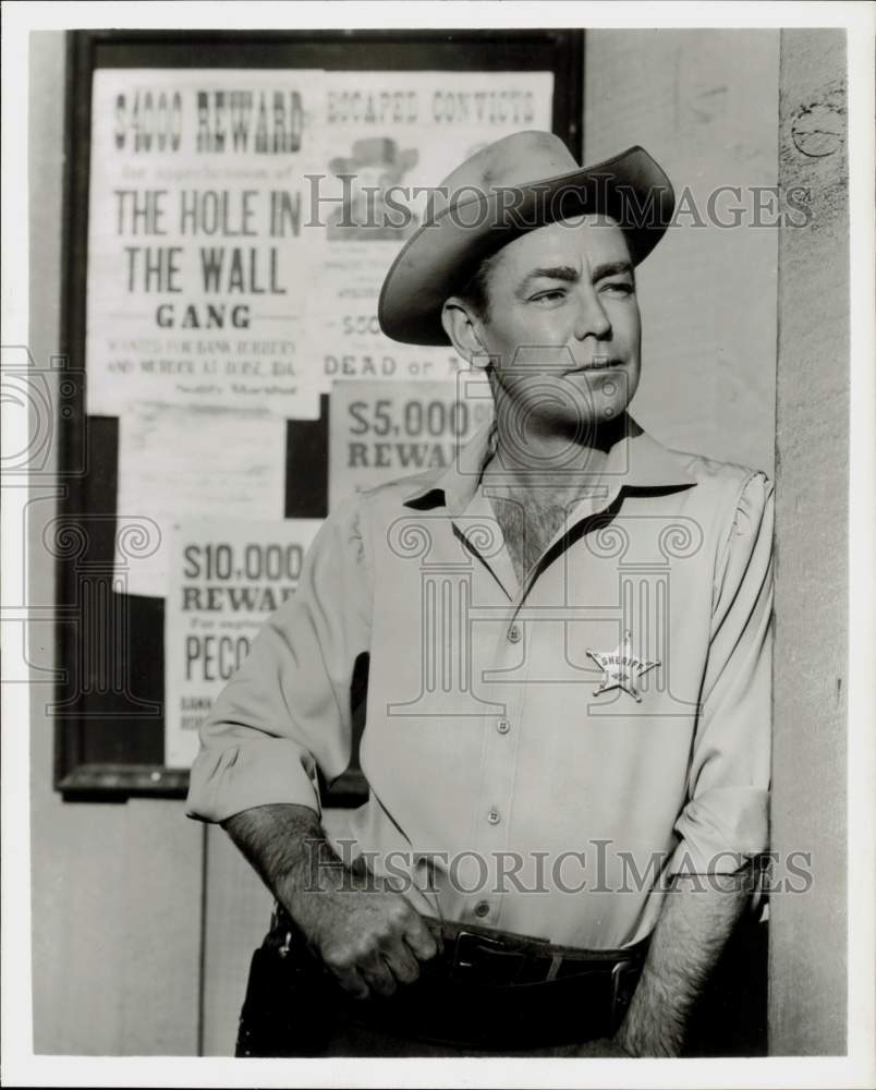 1958 Press Photo Actor Alan Ladd - hpp30596 - Historic Images