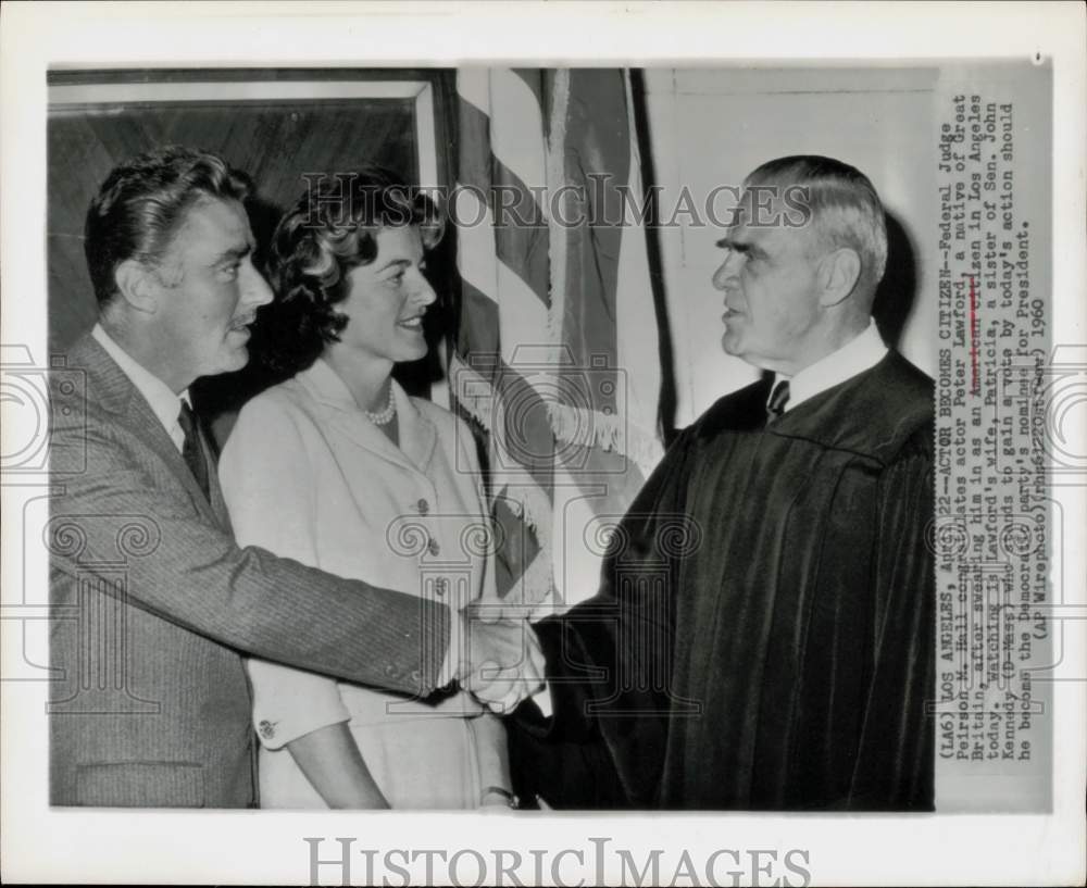 1960 Press Photo Actor Peter Lawford Becomes U.S. Citizen in Los Angeles- Historic Images