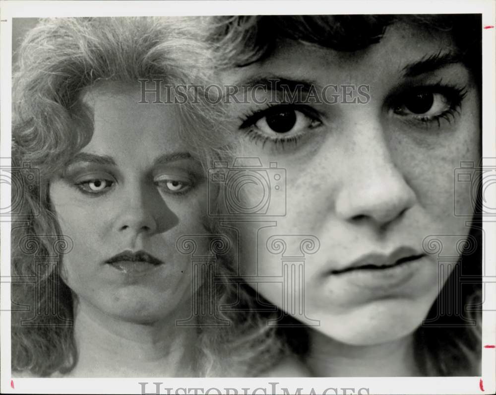 Press Photo Lee Purcell, Linda Blair in &quot;Stranger in our House&quot; - hpp31380- Historic Images