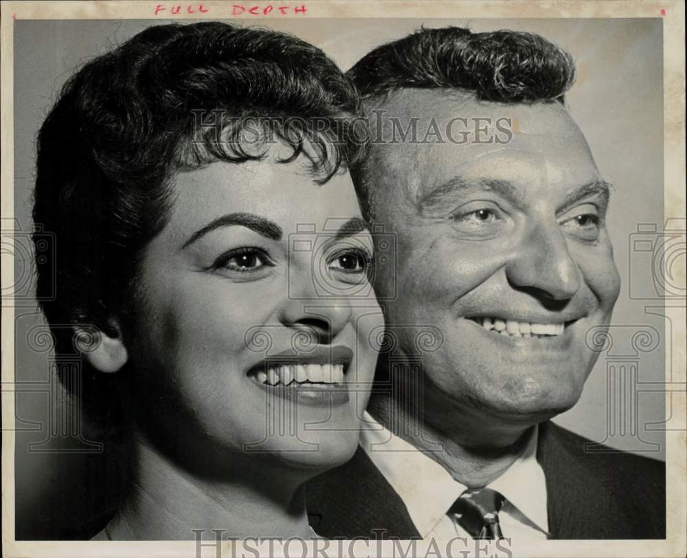 1959 Press Photo Singer Frankie Laine & Linda Leigh - hpp31503 - Historic  Images