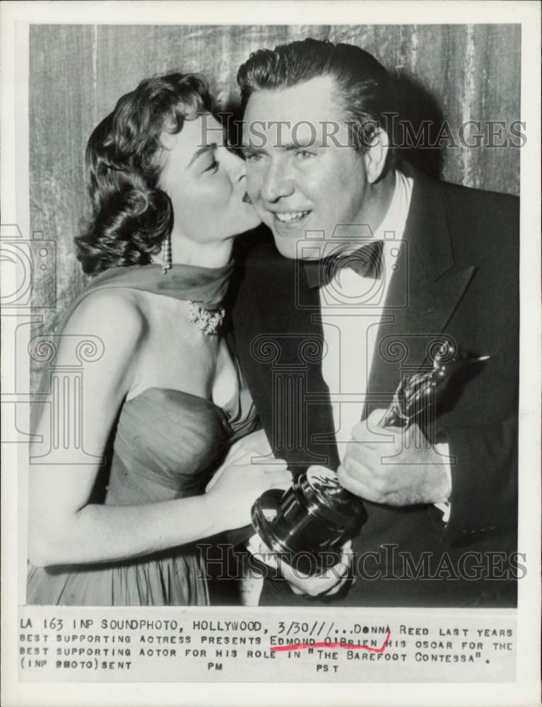 1955 Press Photo Actors Donna Reed, Edmond O&#39;Brien at Oscar Awards, Hollywood- Historic Images