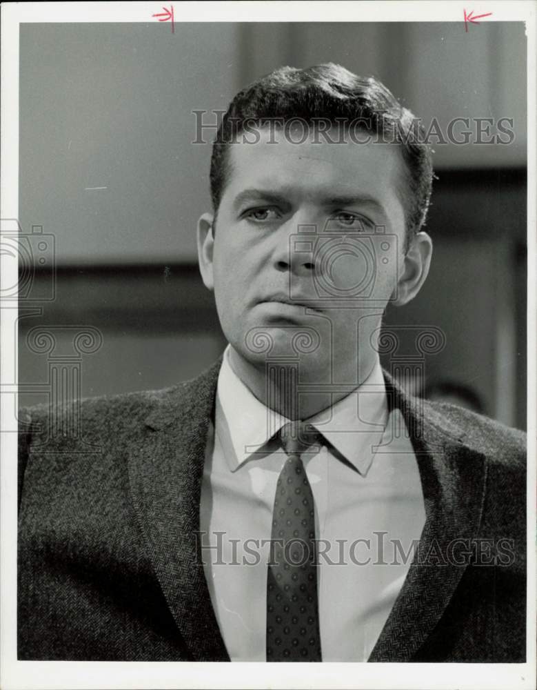 1963 Press Photo Actor Robert Reed on "The Defenders" - hpp32408- Historic Images