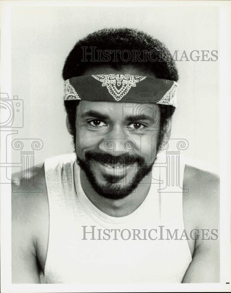 1984 Press Photo Actor Tim Reid on &quot;Simon &amp; Simon&quot; - hpp32786- Historic Images