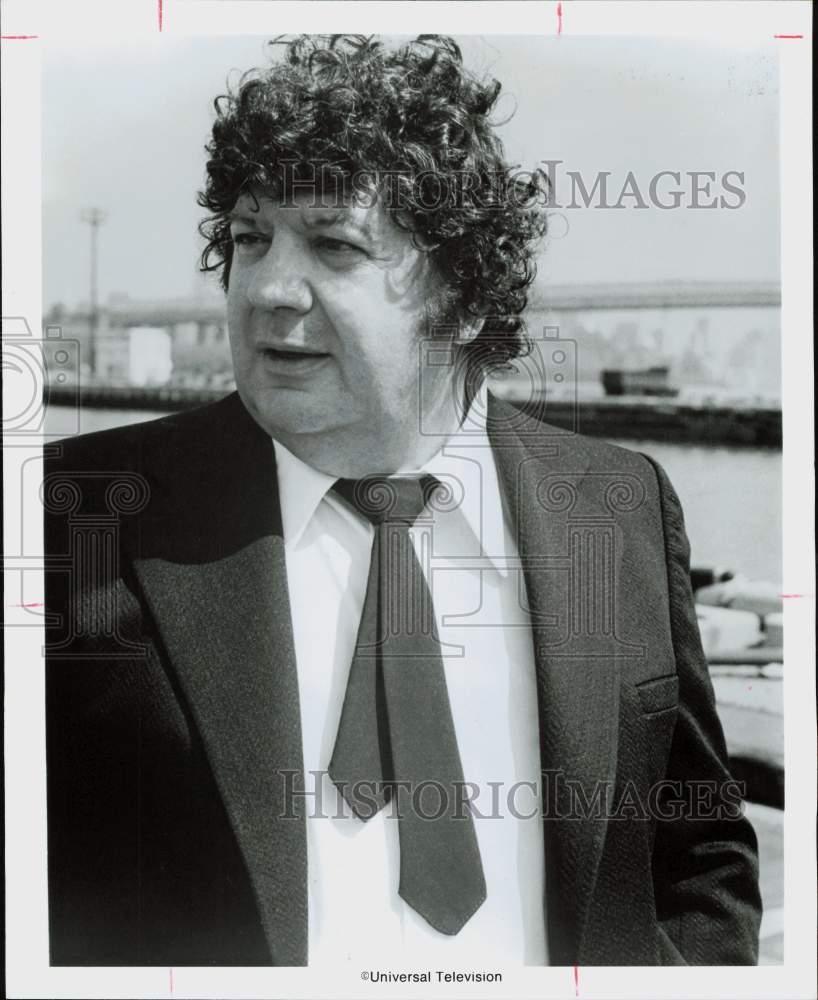 1975 Press Photo Actor Demosthenes in &quot;Kojak&quot; TV Series - hpp34713- Historic Images