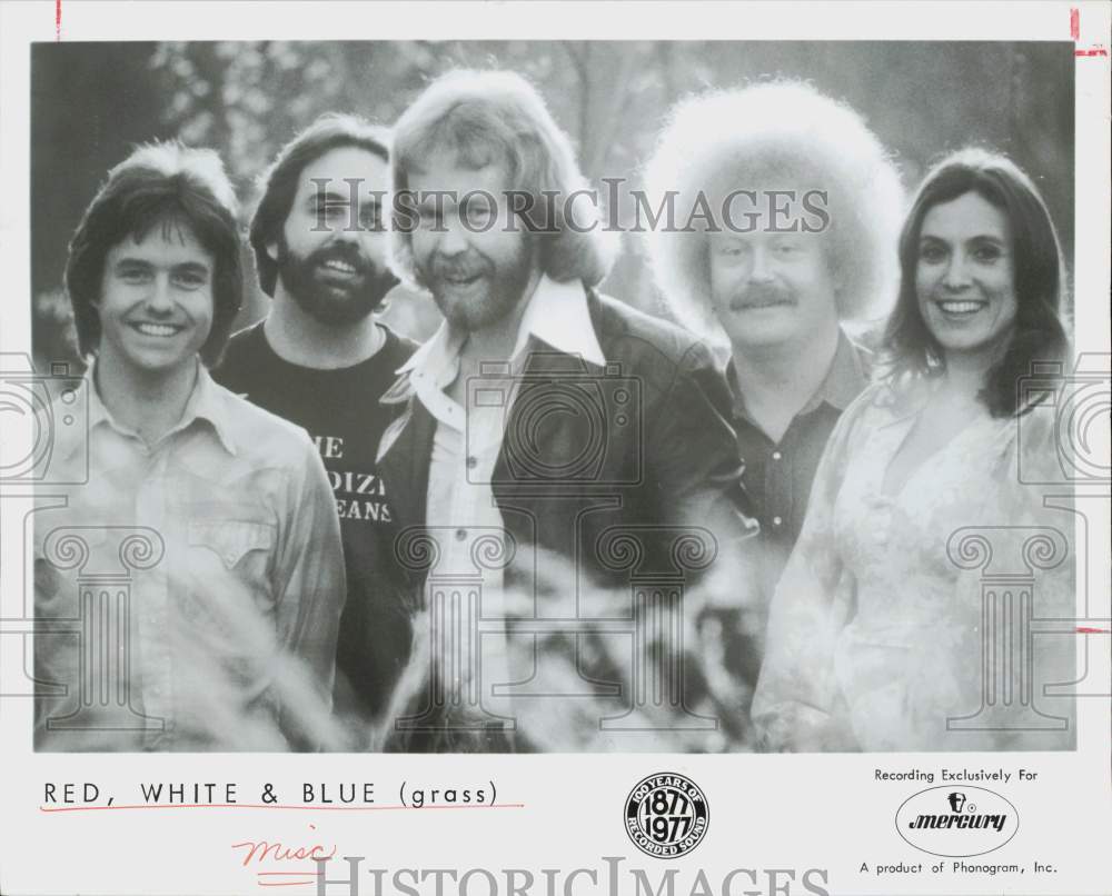 1977 Press Photo Red, White &amp; Blue (grass), Music Group - hpp35093- Historic Images