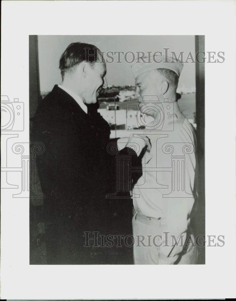 1943 Press Photo Robert Murphy Pins Distinguished Service Medal on Eisenhower- Historic Images