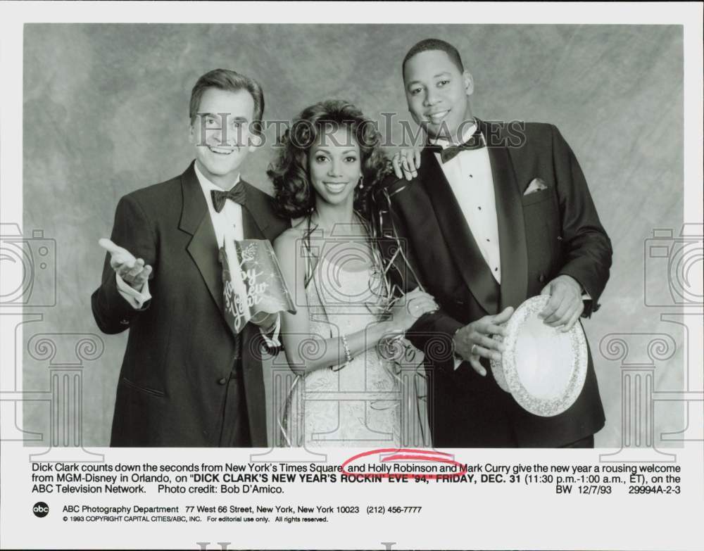 1993 Press Photo Dick Clark, Holly Robinson, Mark Curry in New Years on ABC- Historic Images