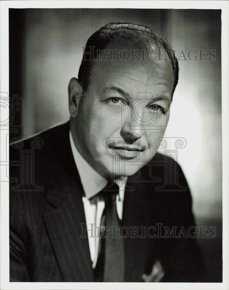 1966 Press Photo Robert W. Sarnoff, Chairman of the Board for NBC - hpp35858- Historic Images