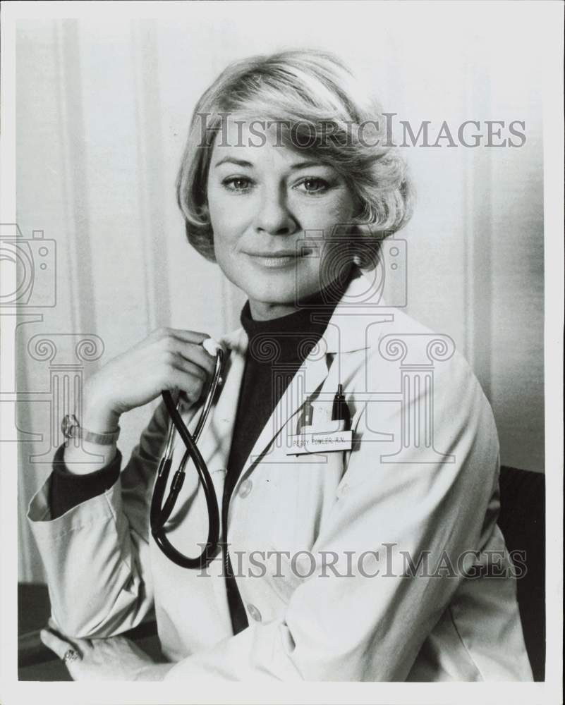 Press Photo Hope Lange in a scene from &quot;Medical Story,&quot; on NBC Television.- Historic Images