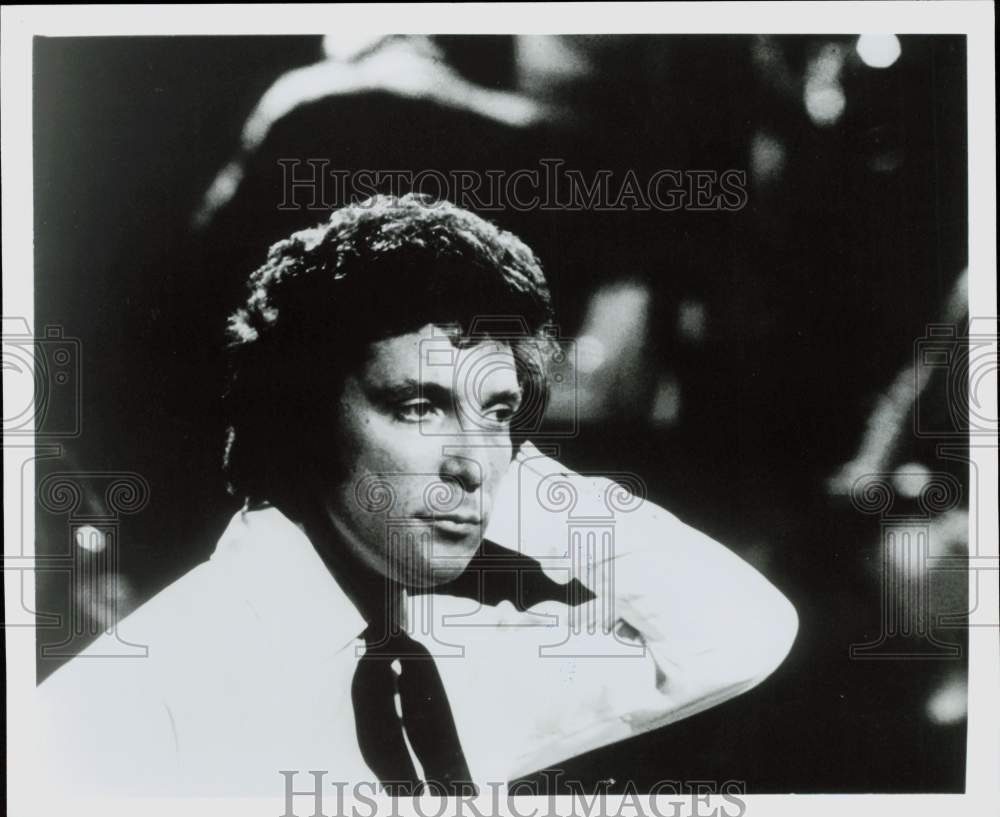 1976 Press Photo Singer Tom Jones - hpp37301- Historic Images